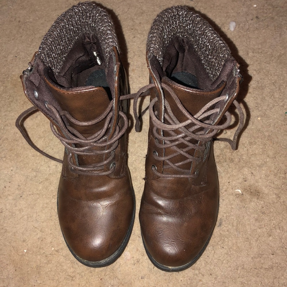 Winter boots